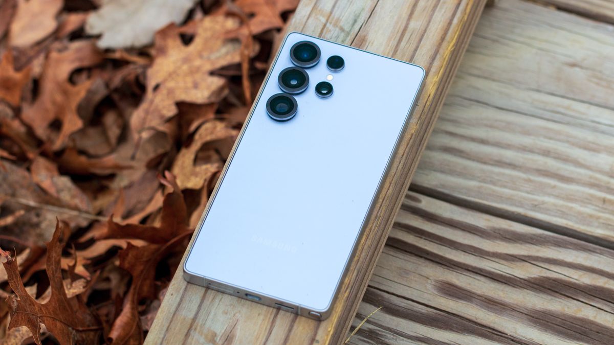 Samsung S26 Ultra dẫn đầu về chi tiết và zoom trong so sánh camera flagship